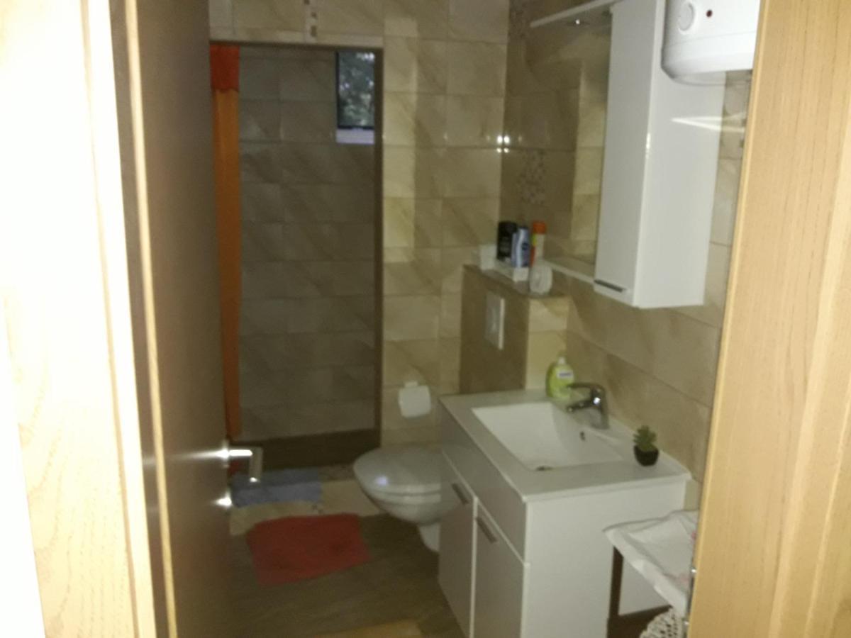 Iva Apartments Šilo Exteriör bild