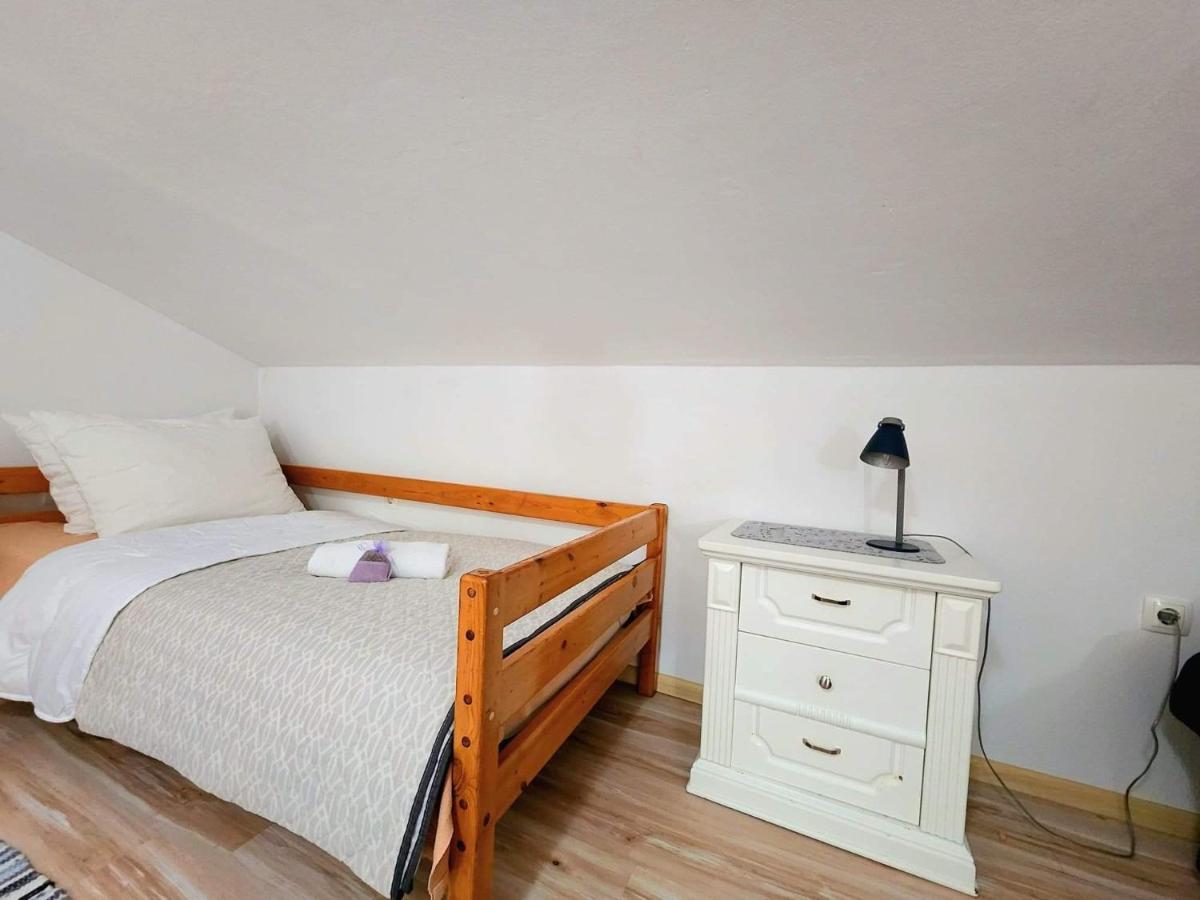 Iva Apartments Šilo Exteriör bild